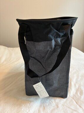 NWT Thirty-One Stand Tall Bin Gray Foldable Storage Organizer Hamper w/ Support